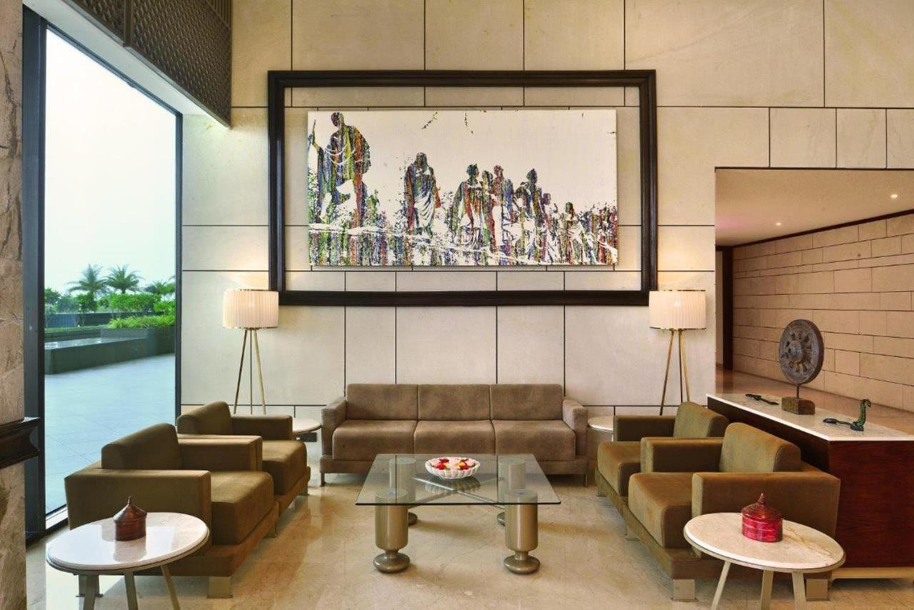 Gift City Club, A Member Of Radisson Individuals Gandhinagar Exterior foto